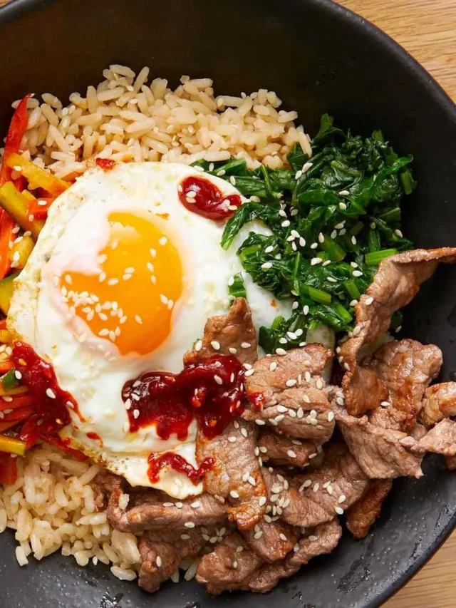 How to make Korean Bibimbap with leftover rice (1)